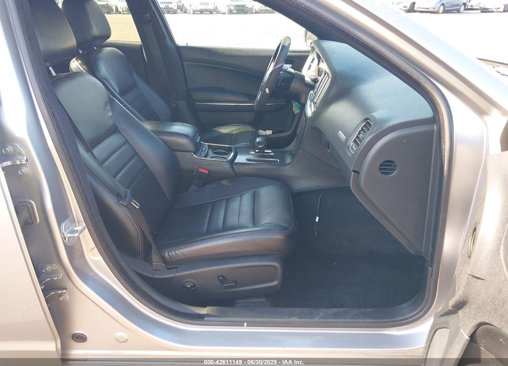 2013 DODGE CHARGER VIN: 2C3CDXJG4DH735351