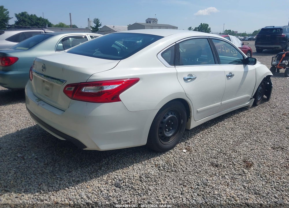 2016 NISSAN ALTIMA VIN: 1N4AL3AP2GN319492