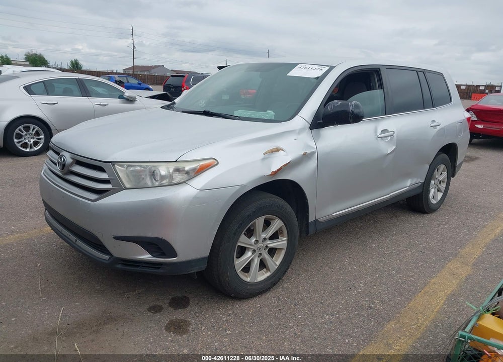 2013 TOYOTA HIGHLANDER VIN: 5TDBK3EH6DS176461