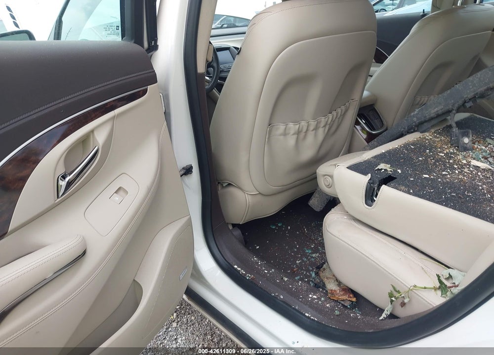 2014 BUICK LACROSSE VIN: 1G4GD5G36EF226642