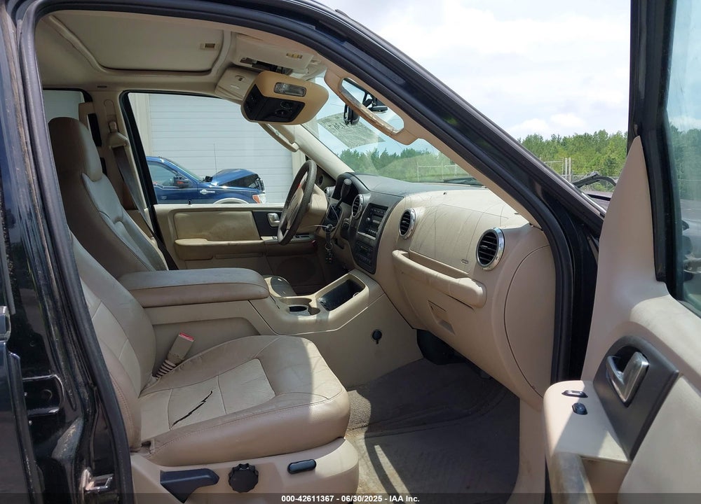 2004 FORD EXPEDITION EDDIE BAUER VIN: 1FMFU17LX4LA49470