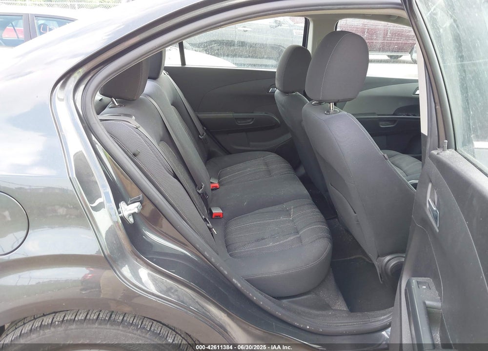 2017 CHEVROLET SONIC VIN: 1G1JD5SH4H4116646