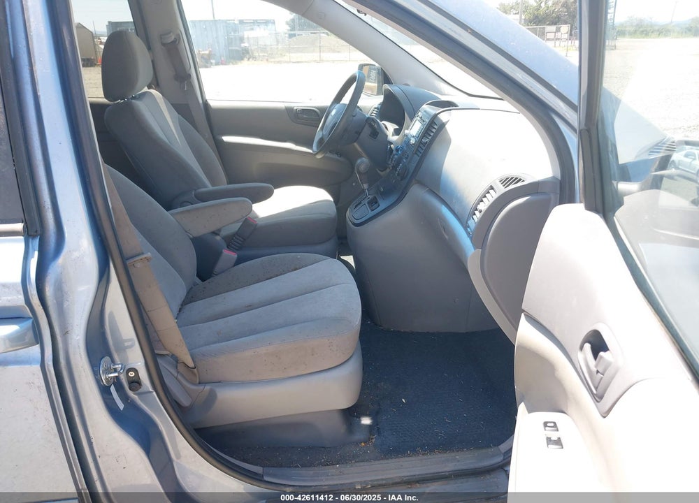 2012 KIA SEDONA LX VIN: KNDMG4C73C6461093