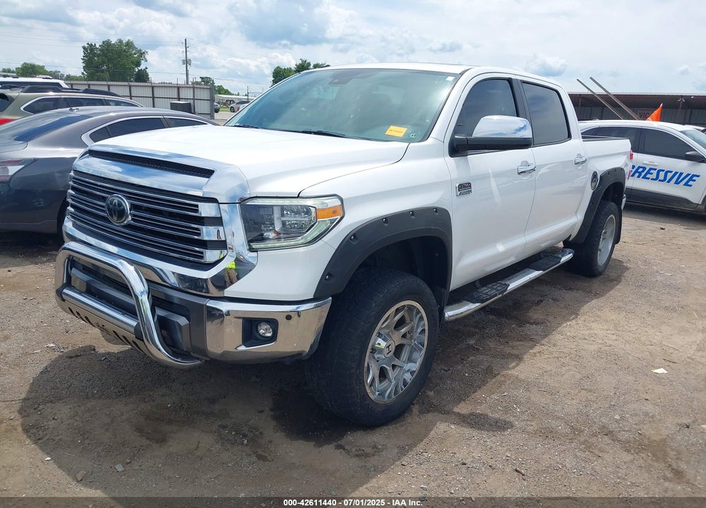 2018 TOYOTA TUNDRA VIN: 5TFAW5F15JX772079