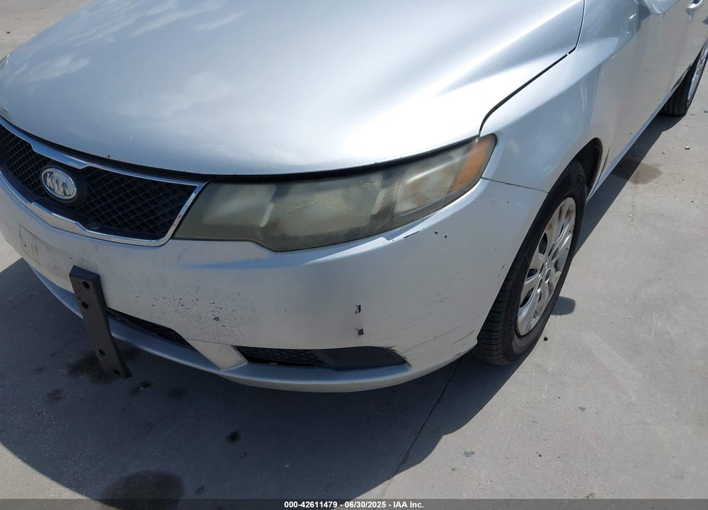 2010 KIA FORTE VIN: KNAFU4A23A5201981