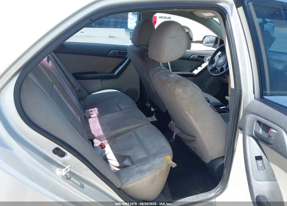 2010 KIA FORTE VIN: KNAFU4A23A5201981