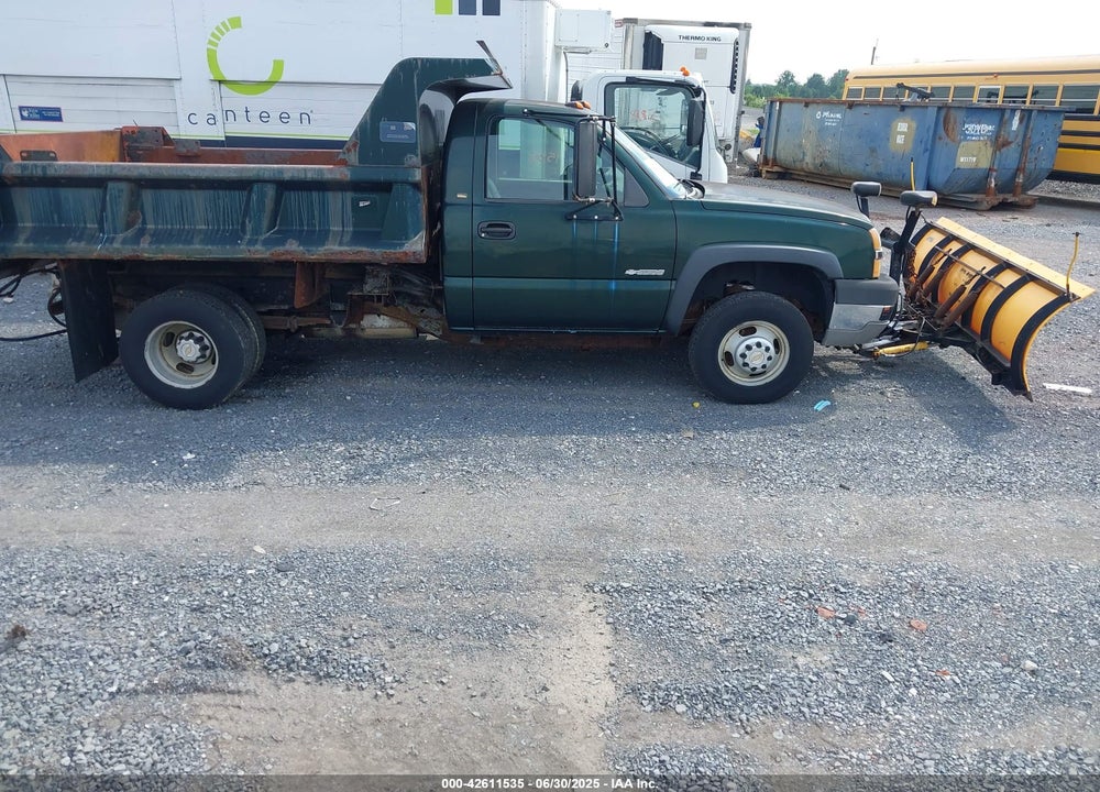 2003 CHEVROLET SILVERADO 3500 CHASSIS VIN: 1GBJK34U53E260807