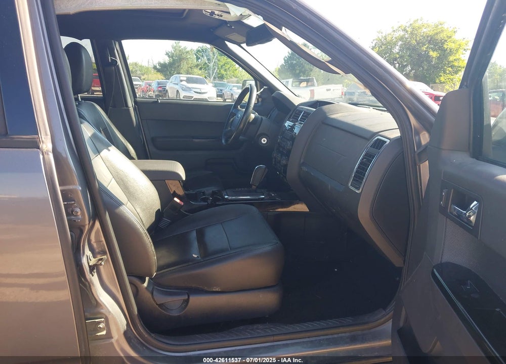 2010 FORD ESCAPE VIN: 1FMCU0EG6AKC82864