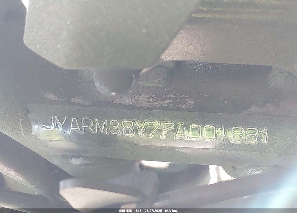 2023 YAMAHA YZFR7 VIN: JYARM38Y7PA001881