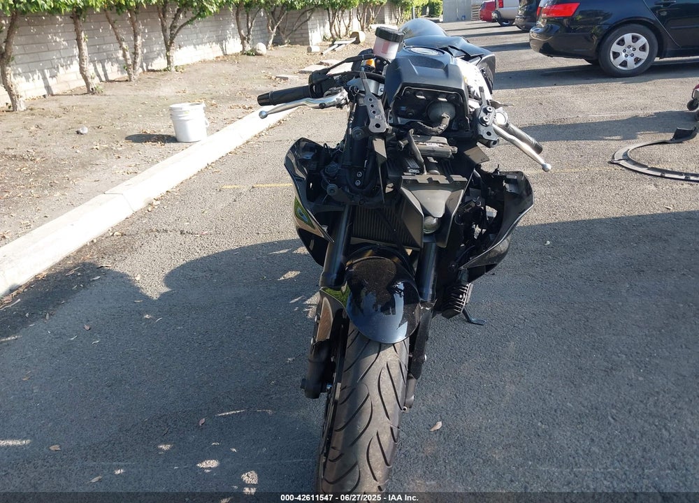 2023 YAMAHA YZFR7 VIN: JYARM38Y7PA001881