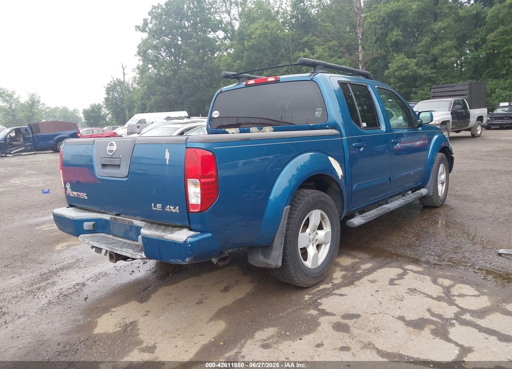 2005 NISSAN FRONTIER LE VIN: 1N6AD07W55C438180