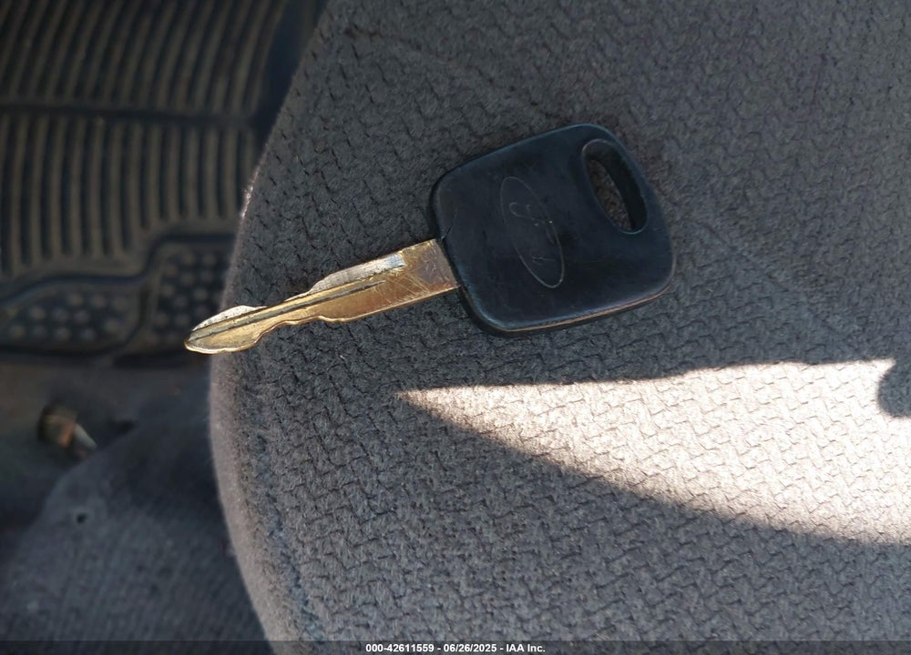 2000 FORD MUSTANG VIN: 1FAFP4047YF132848