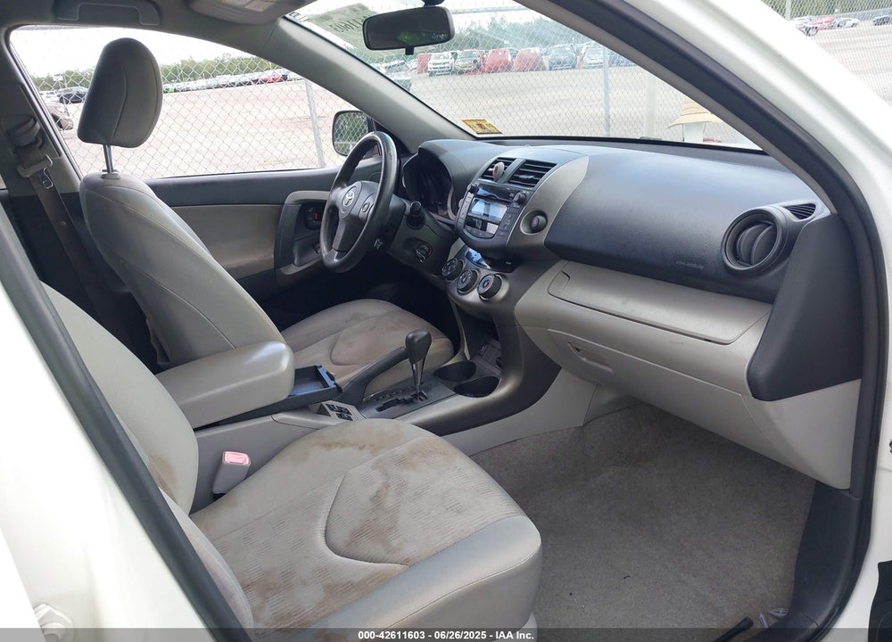 2010 TOYOTA RAV4 VIN: JTMZF4DV1AD025762