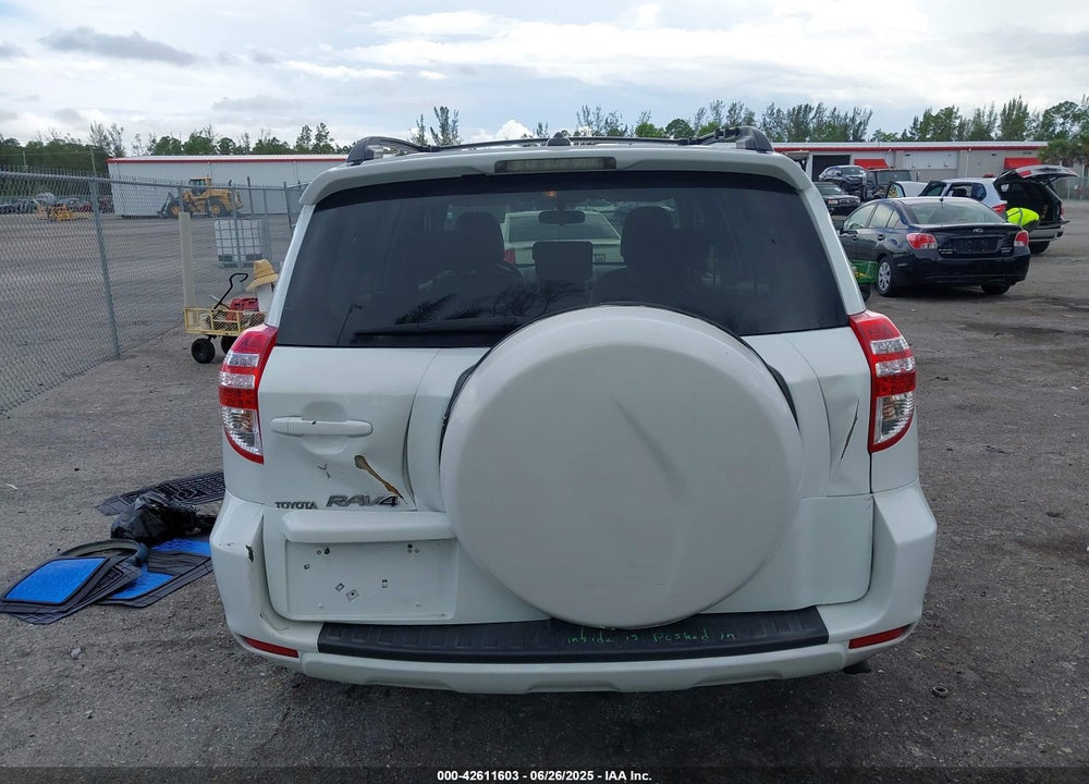 2010 TOYOTA RAV4 VIN: JTMZF4DV1AD025762