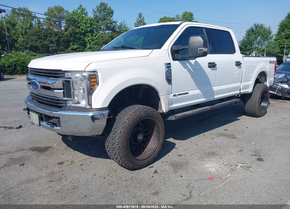 2019 FORD F-250 XLT VIN: 1FT7W2BTXKEF15254
