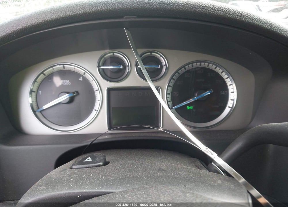 2011 CADILLAC ESCALADE VIN: 1GYS3AEF9BR268475