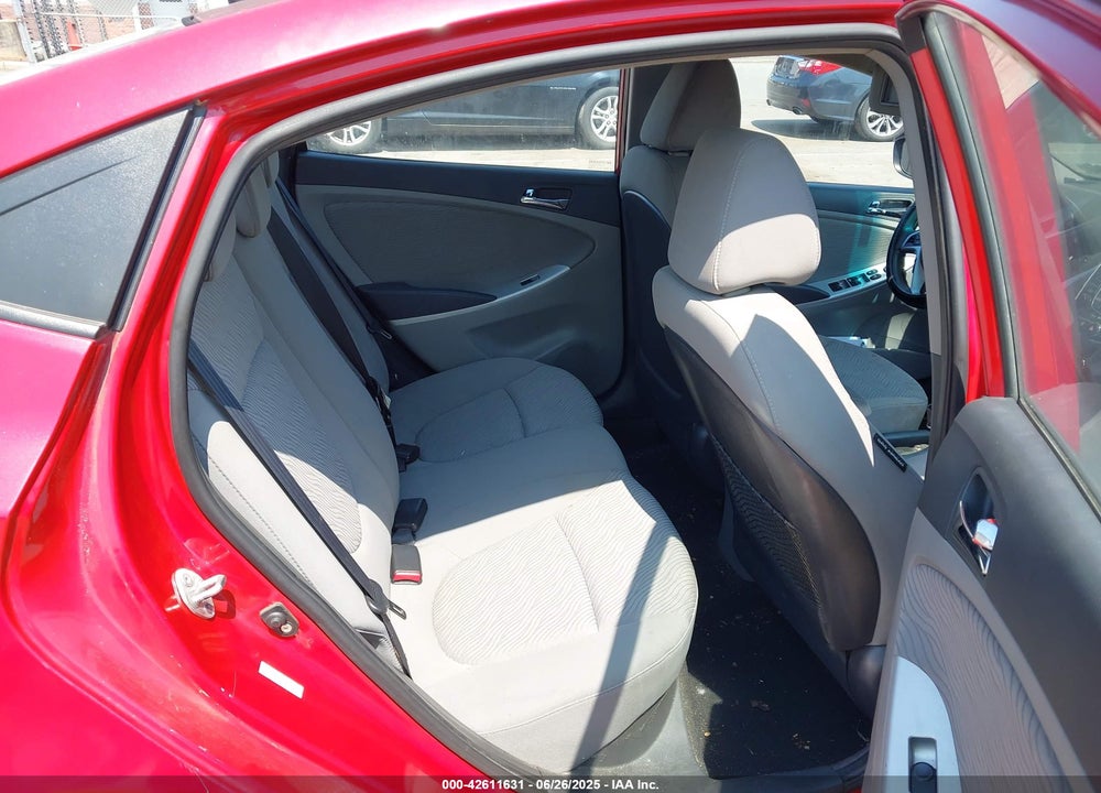 2012 HYUNDAI ACCENT VIN: KMHCU4AE7CU099833