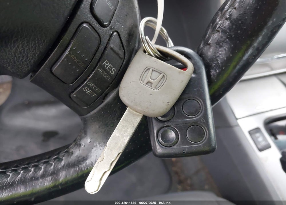 2007 HONDA ACCORD VIN: 1HGCM56867A042836