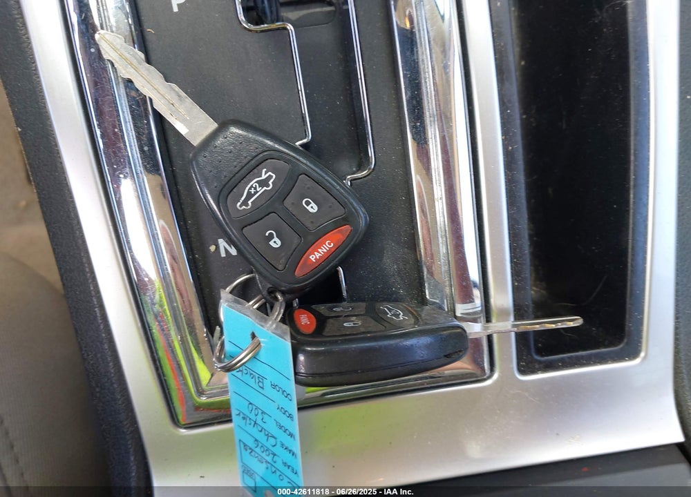 2006 CHRYSLER 300 VIN: 2C3KA63H66H189854