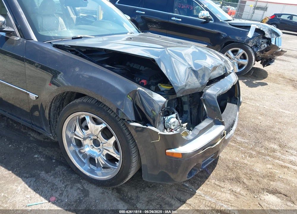 2006 CHRYSLER 300 VIN: 2C3KA63H66H189854