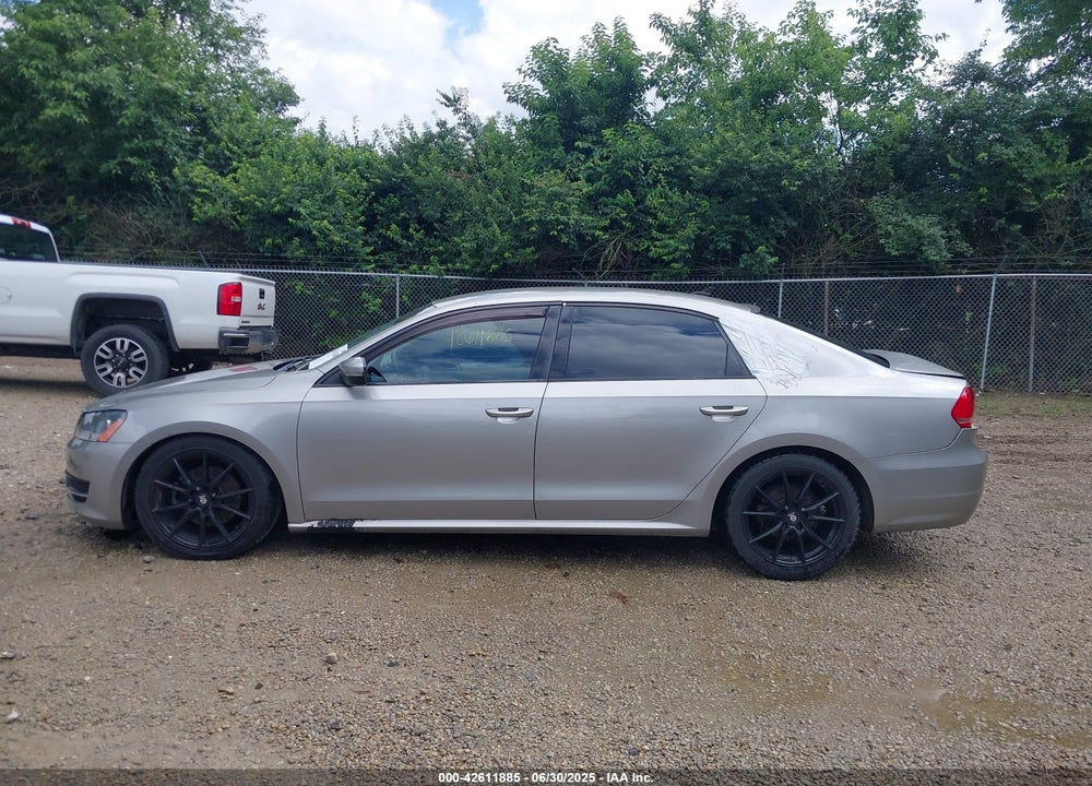 2012 VOLKSWAGEN PASSAT VIN: 1VWBP7A38CC104743