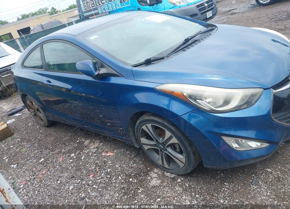 2014 HYUNDAI ELANTRA VIN: KMHDH6AH9EU025377