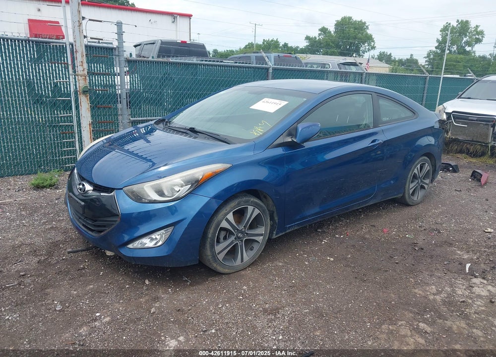 2014 HYUNDAI ELANTRA VIN: KMHDH6AH9EU025377
