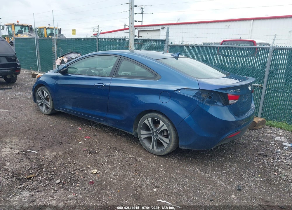 2014 HYUNDAI ELANTRA VIN: KMHDH6AH9EU025377