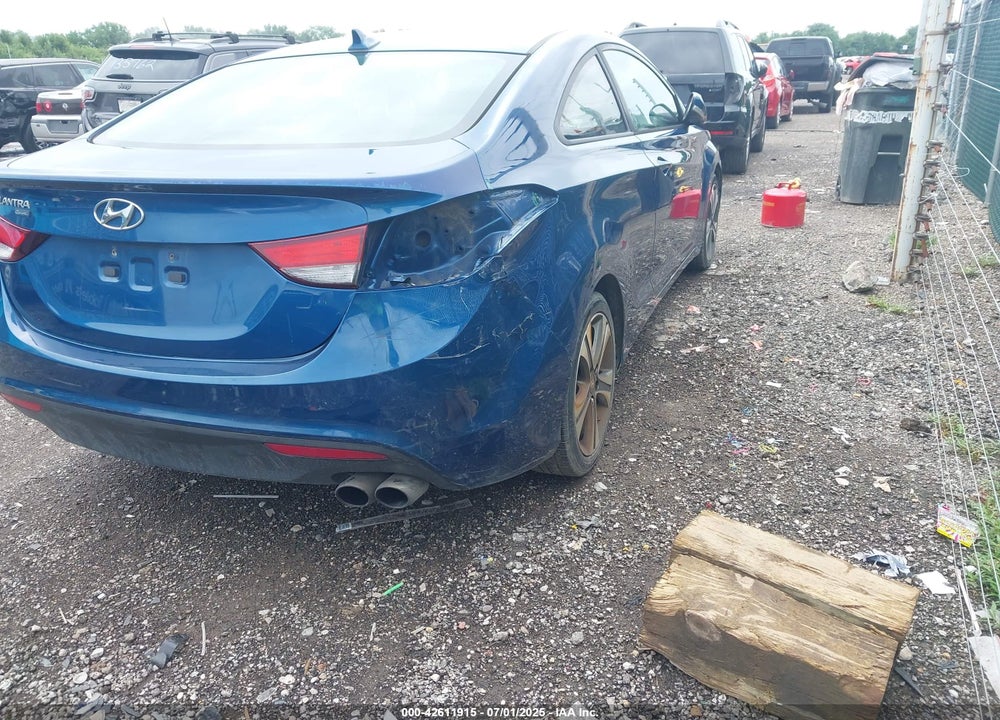 2014 HYUNDAI ELANTRA VIN: KMHDH6AH9EU025377
