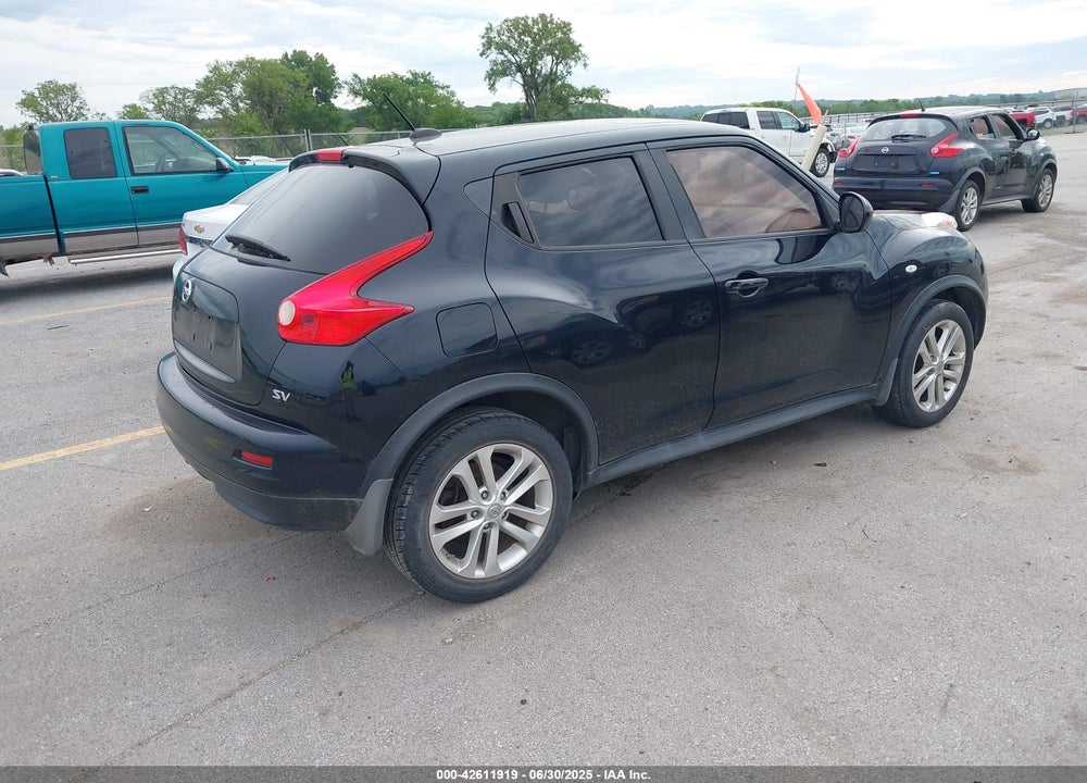 2011 NISSAN JUKE VIN: JN8AF5MR4BT021688
