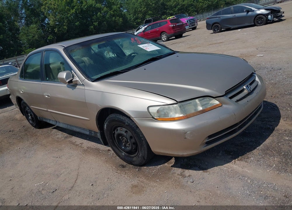 2001 HONDA ACCORD 2.3 LX VIN: 1HGCG66541A001969