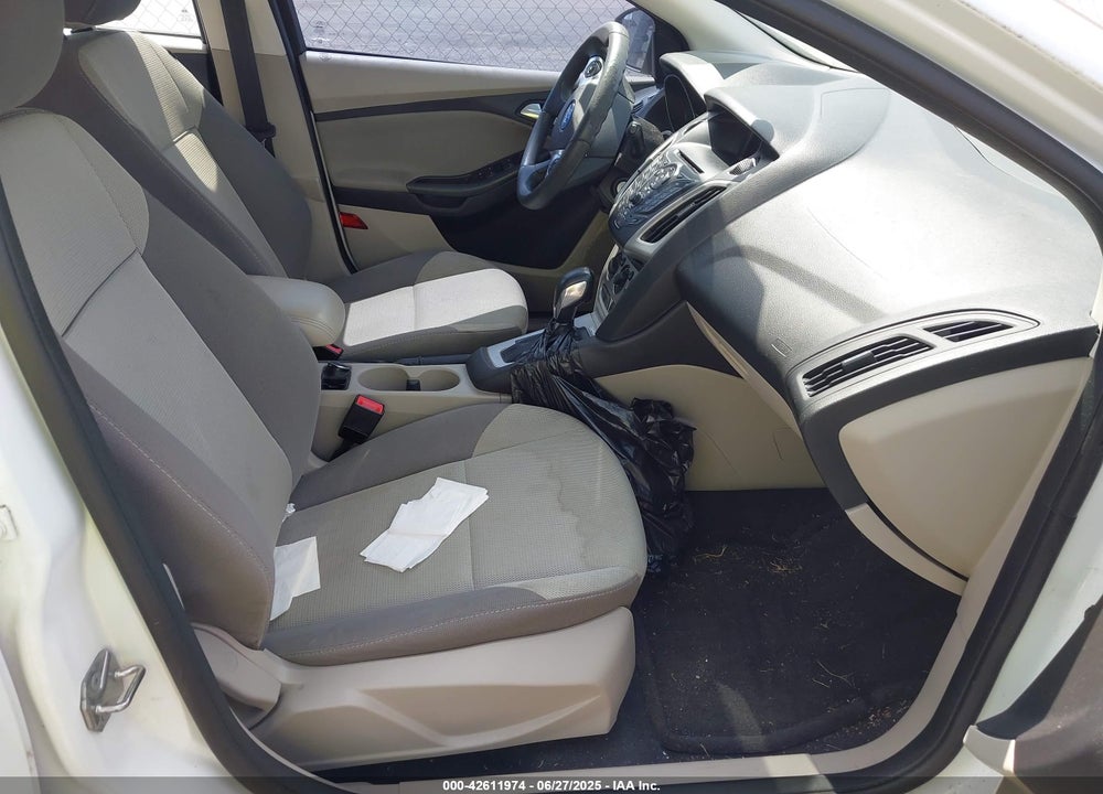 2014 FORD FOCUS VIN: 1FADP3K2XEL387343