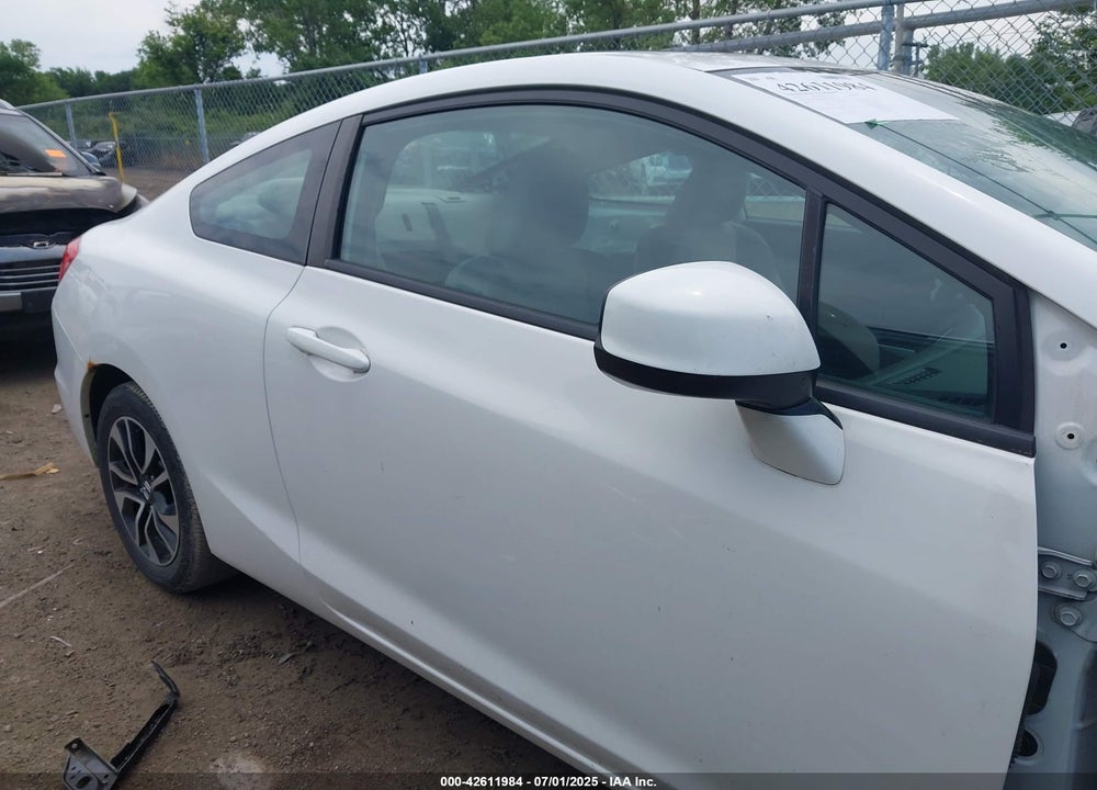 2013 HONDA CIVIC VIN: 2HGFG3B82DH529785