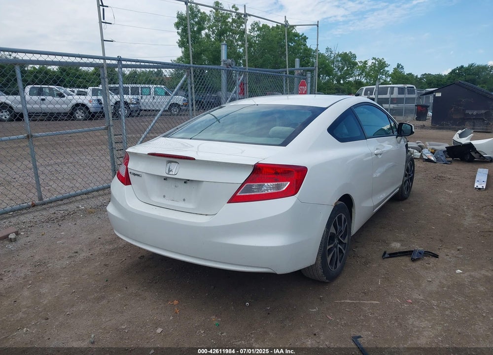 2013 HONDA CIVIC VIN: 2HGFG3B82DH529785