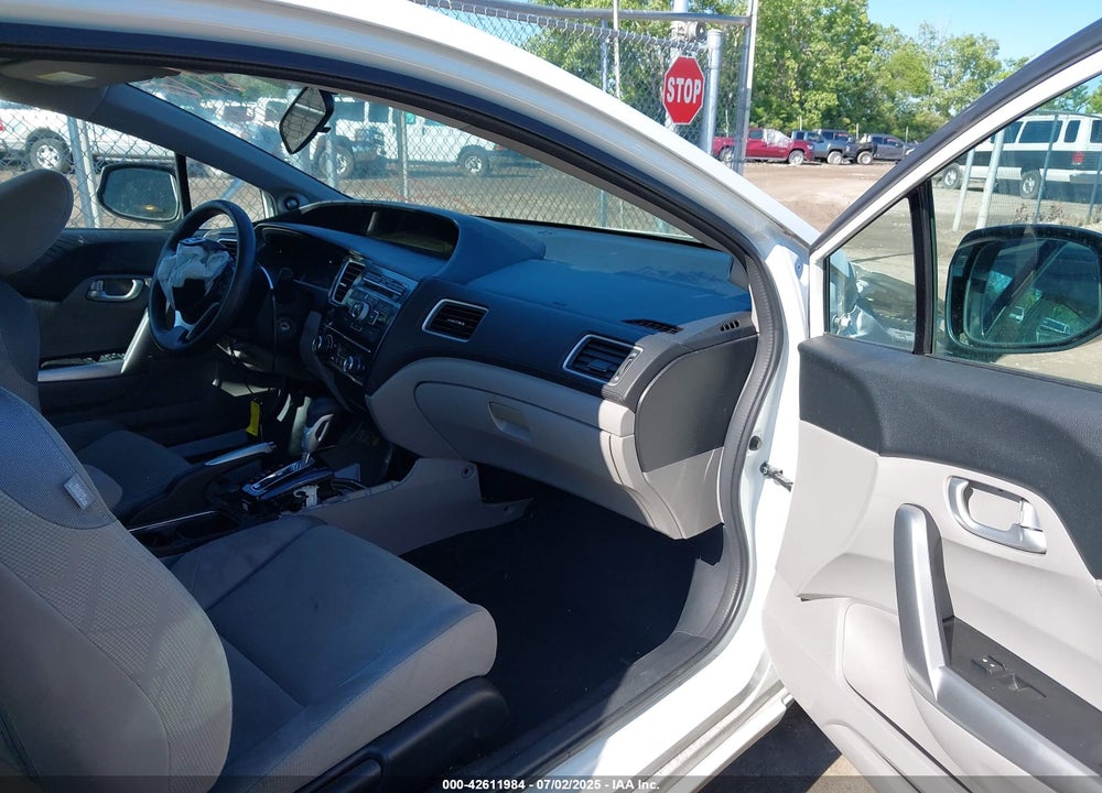 2013 HONDA CIVIC VIN: 2HGFG3B82DH529785