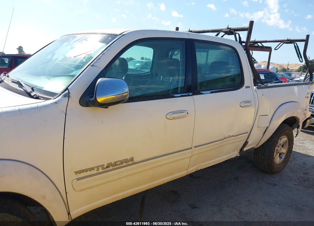 2005 TOYOTA TUNDRA SR5 V8 VIN: 5TBET341X5S465769