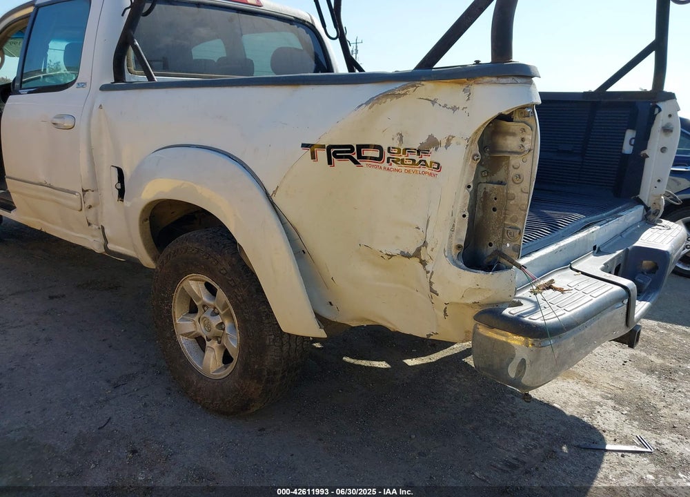 2005 TOYOTA TUNDRA SR5 V8 VIN: 5TBET341X5S465769