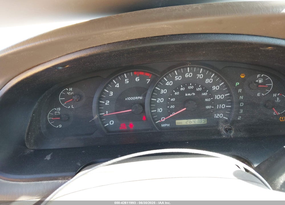2005 TOYOTA TUNDRA SR5 V8 VIN: 5TBET341X5S465769