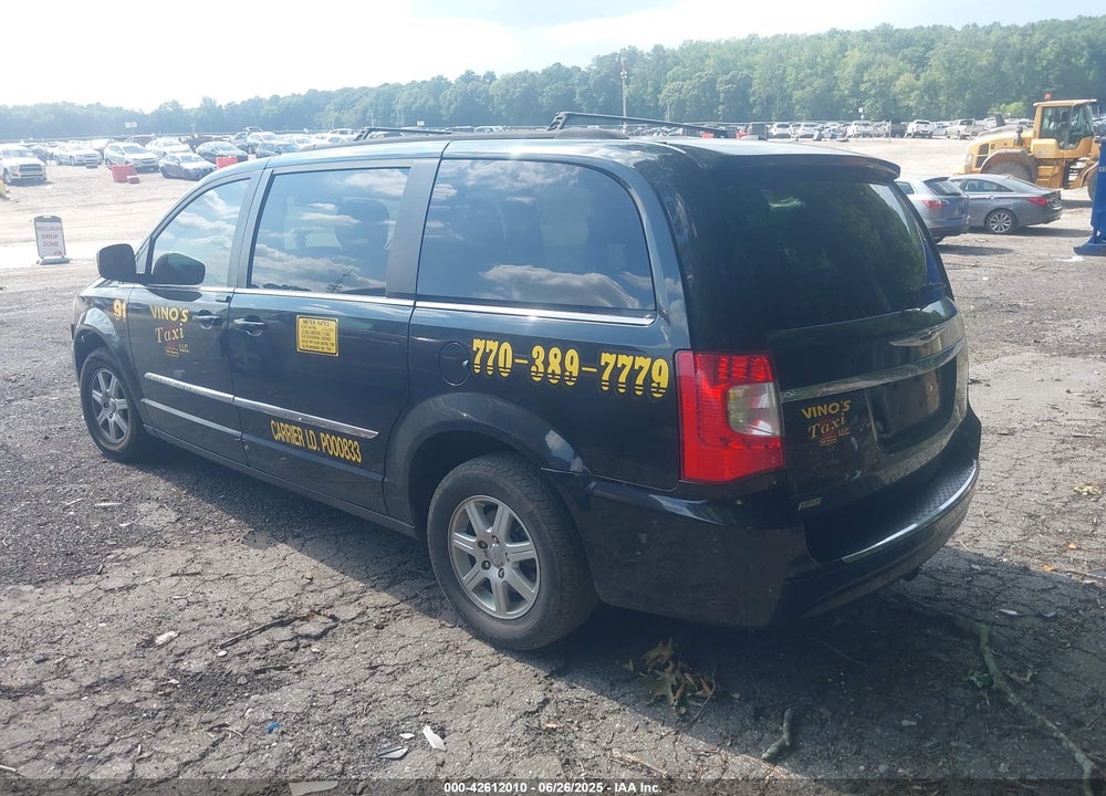 2013 CHRYSLER TOWN & COUNTRY TOURING VIN: 2C4RC1BG3DR526584