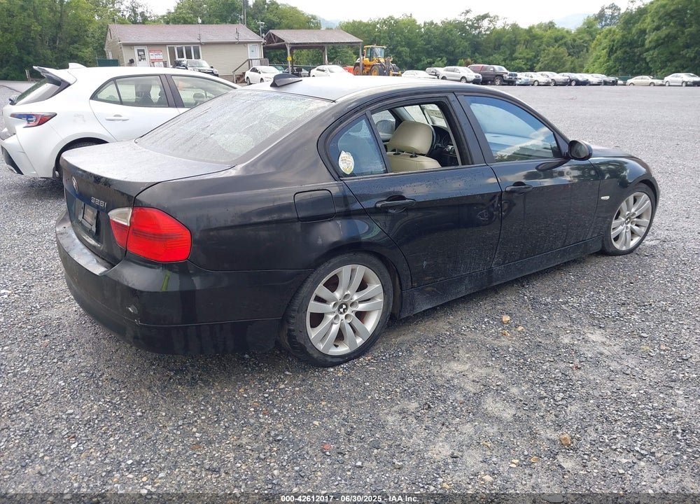 2007 BMW 3 SERIES VIN: WBAVA33537KX71060