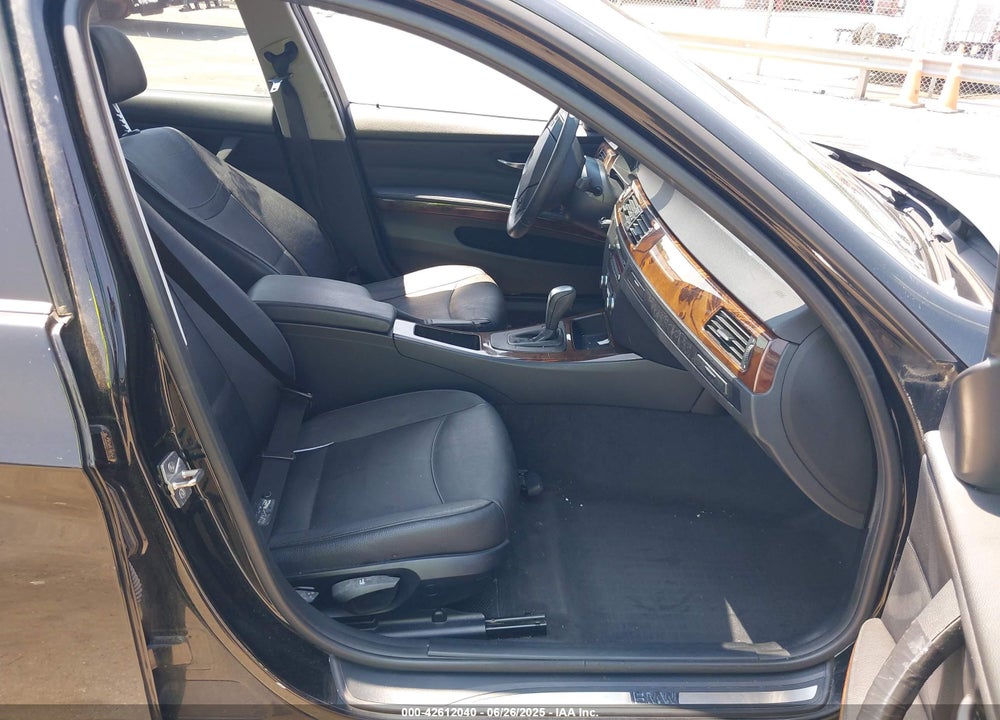 2011 BMW 3 SERIES VIN: WBAPH7C59BA800846