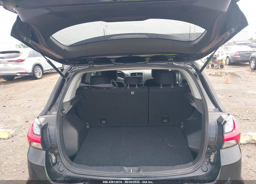 2021 MITSUBISHI OUTLANDER SPORT VIN: JA4APUAU7MU028461