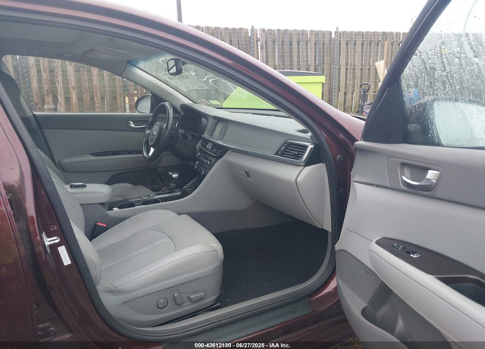 2016 KIA OPTIMA VIN: 5XXGU4L33GG098577