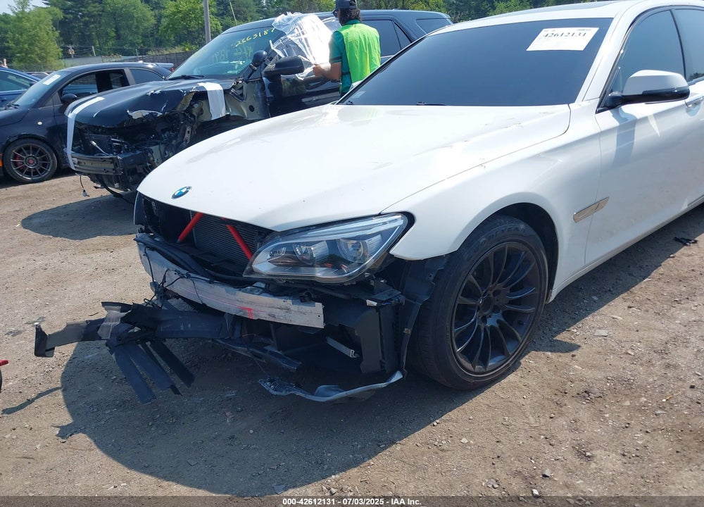 2015 BMW 7 SERIES VIN: WBAYF4C57FD873940