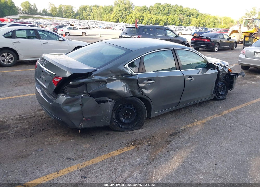 2017 NISSAN ALTIMA VIN: 1N4AL3AP8HN338629
