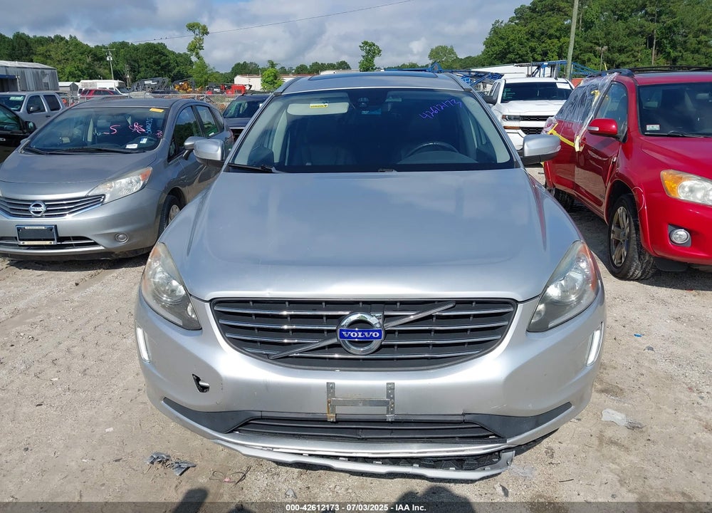 2017 VOLVO XC60 T5 INSCRIPTION VIN: YV440MDU7H2006610
