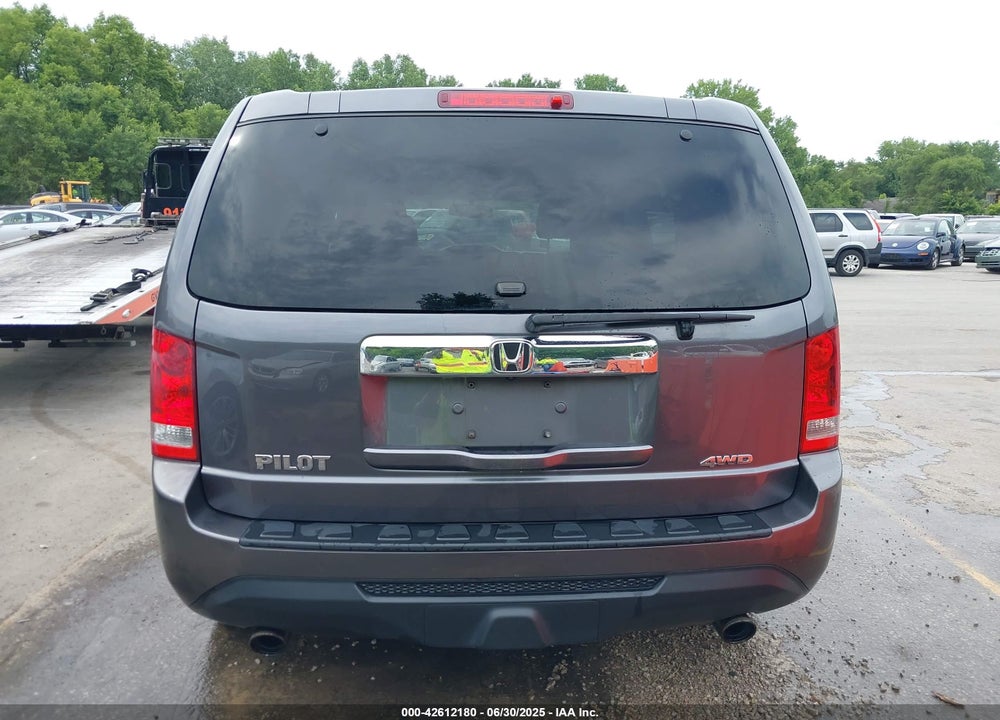 2014 HONDA PILOT VIN: 5FNYF4H57EB034440