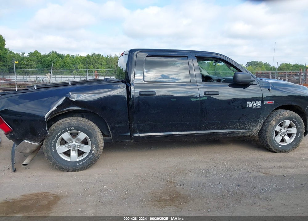 2019 RAM 1500 CLASSIC VIN: 1C6RR7KM9KS682252