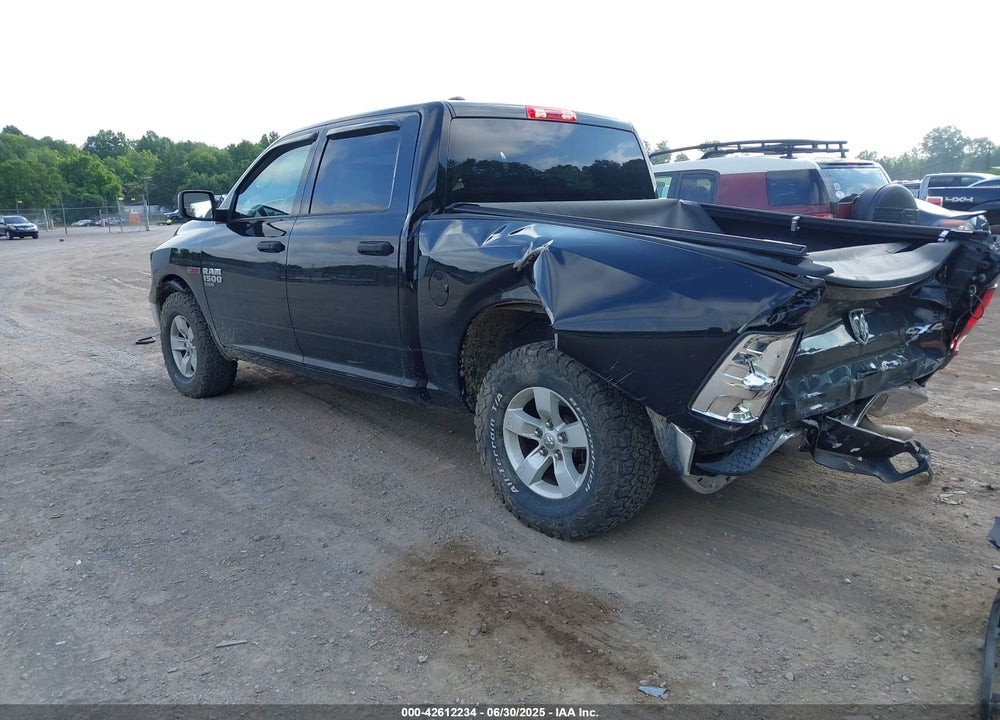 2019 RAM 1500 CLASSIC VIN: 1C6RR7KM9KS682252