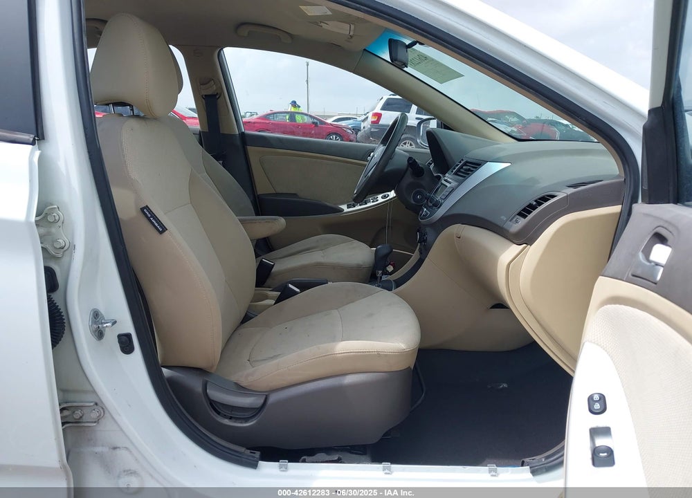 2013 HYUNDAI ACCENT VIN: KMHCT4AE5DU351311